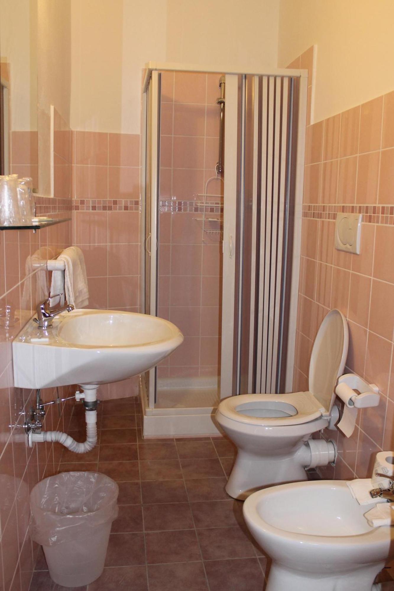 B&B Soggiorno Ponte Rosso ฟลอเรนซ์ ภายนอก รูปภาพ