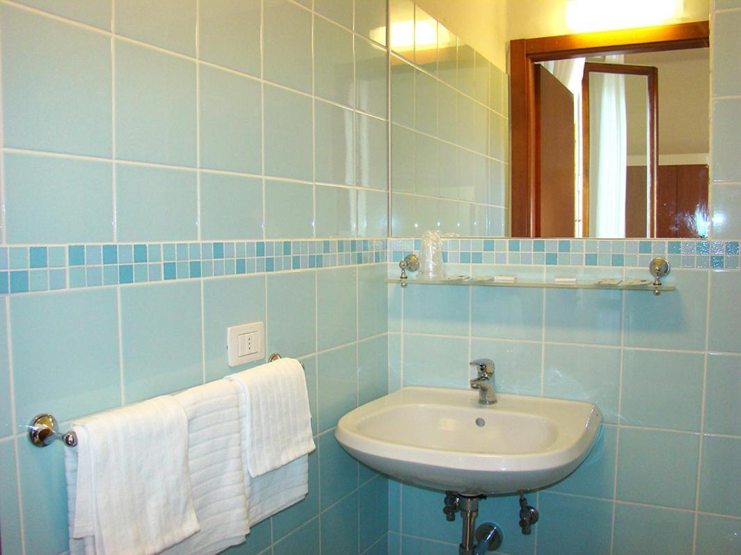 B&B Soggiorno Ponte Rosso ฟลอเรนซ์ ห้อง รูปภาพ